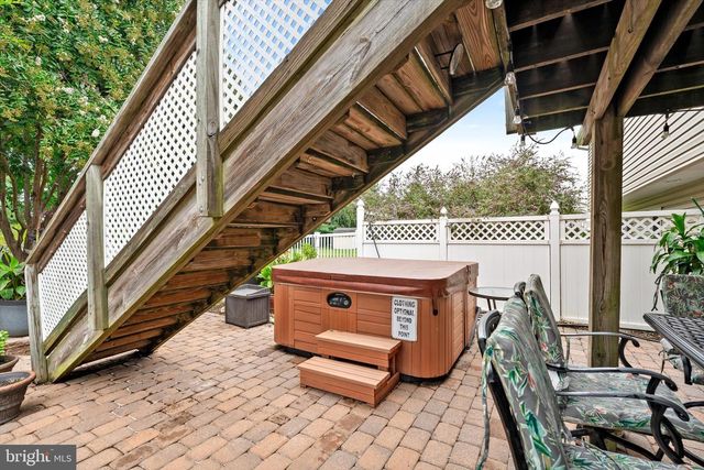 9 OLD POST LN, Hamilton Twp, NJ 08620