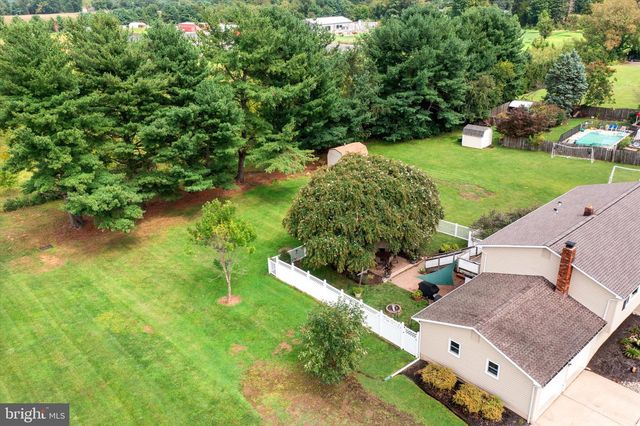 9 OLD POST LN, Hamilton Twp, NJ 08620