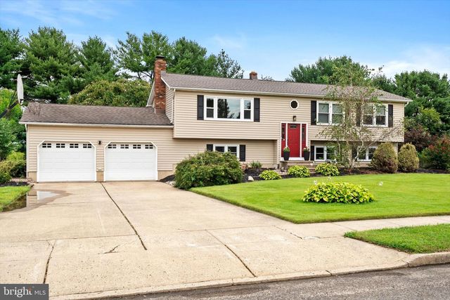 9 OLD POST LN, Hamilton Twp, NJ 08620