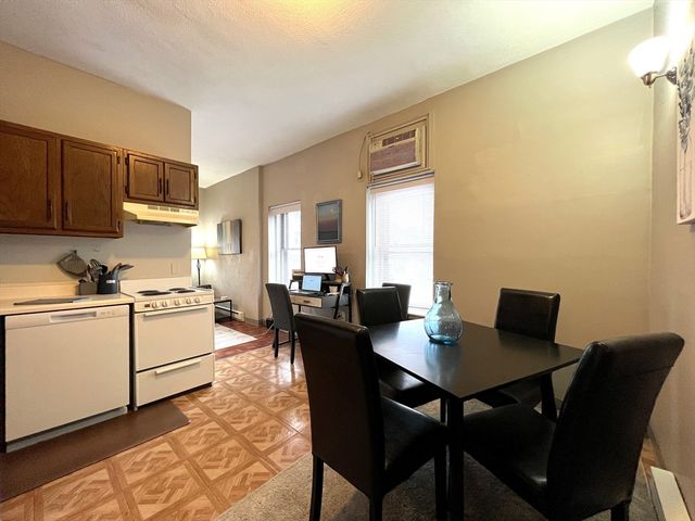 88 Broadway 2, Chelsea, MA 02150