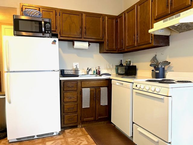 88 Broadway 2, Chelsea, MA 02150