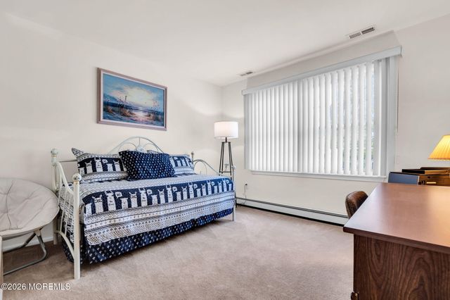9 Lucille Court, Little Egg Harbor, NJ 08087