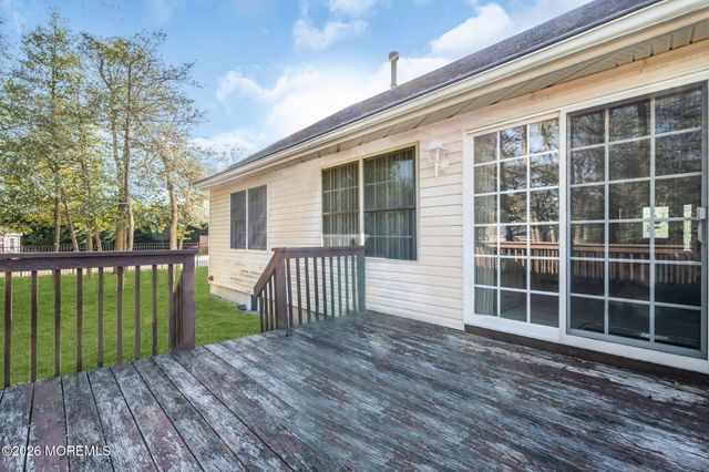 9 Lucille Court, Little Egg Harbor, NJ 08087