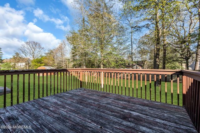 9 Lucille Court, Little Egg Harbor, NJ 08087