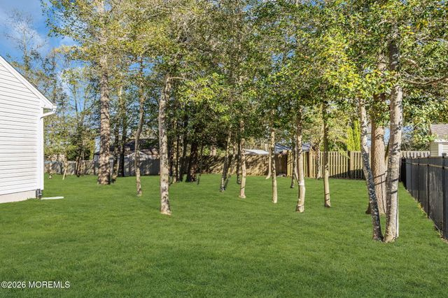 9 Lucille Court, Little Egg Harbor, NJ 08087