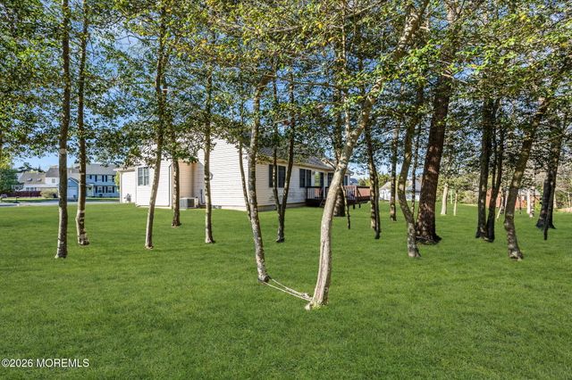 9 Lucille Court, Little Egg Harbor, NJ 08087