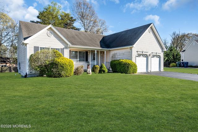 9 Lucille Court, Little Egg Harbor, NJ 08087