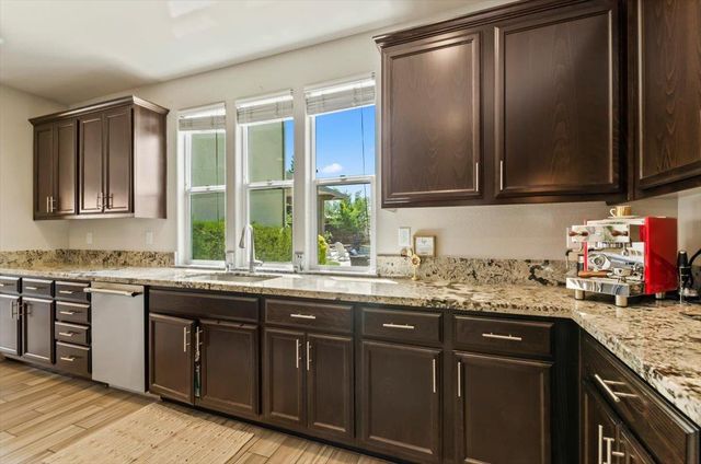 3605 Arden Villa Pl, Roseville, CA 95747