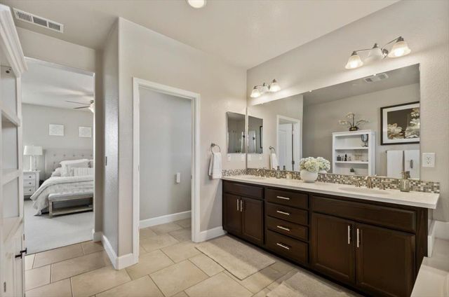 3605 Arden Villa Pl, Roseville, CA 95747