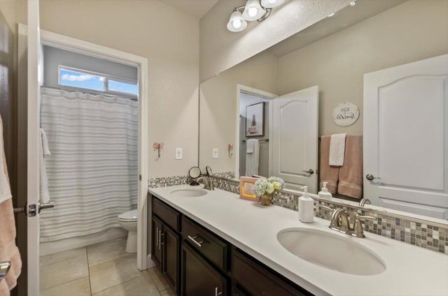 3605 Arden Villa Pl, Roseville, CA 95747