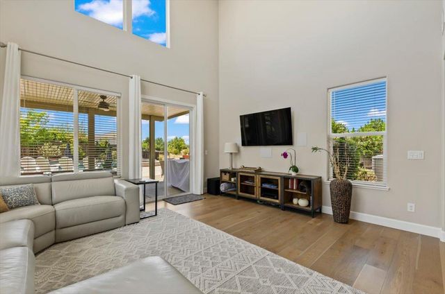 3605 Arden Villa Pl, Roseville, CA 95747