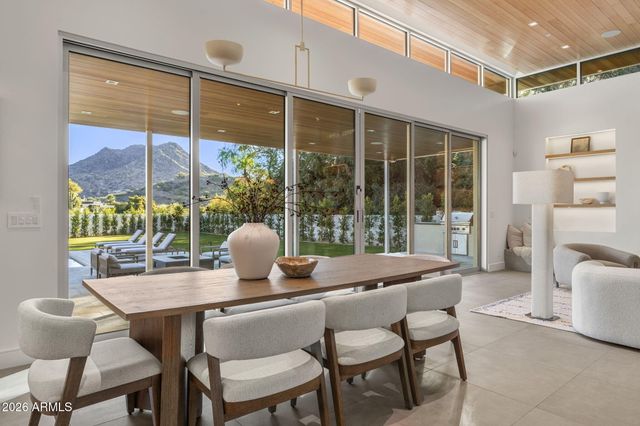 7201 N 47TH Street, Paradise Valley, AZ 85253