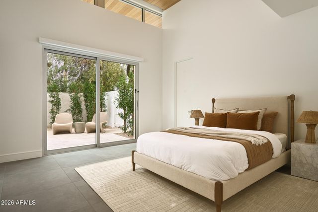 7201 N 47TH Street, Paradise Valley, AZ 85253