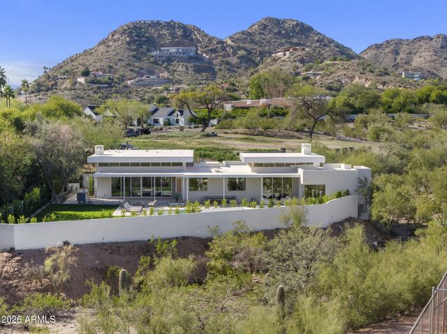 7201 N 47TH Street, Paradise Valley, AZ 85253