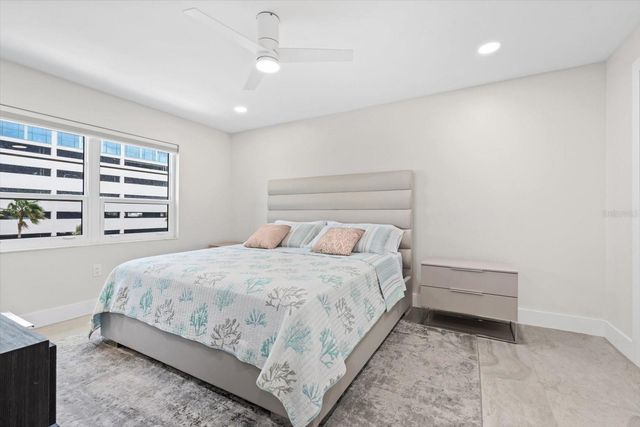 800 BENJAMIN FRANKLIN DRIVE 505, Sarasota, FL 34236
