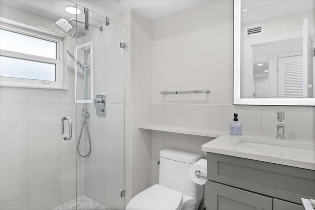 800 BENJAMIN FRANKLIN DRIVE 505, Sarasota, FL 34236