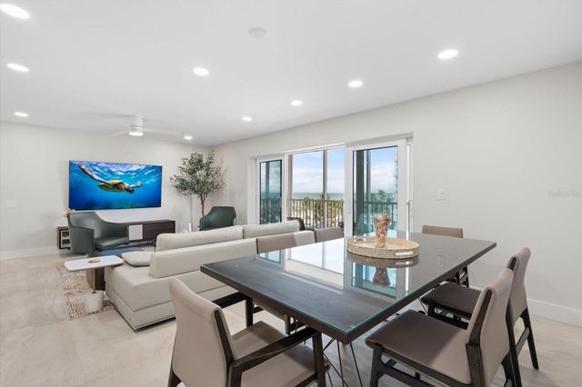 800 BENJAMIN FRANKLIN DRIVE 505, Sarasota, FL 34236