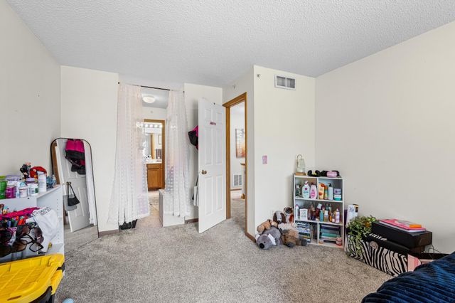 13627 Partridge Circle NW, Andover, MN 55304