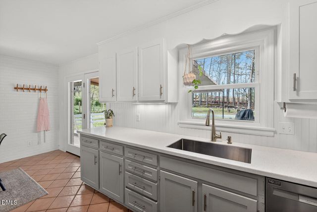 206 Argonne Drive, Durham, NC 27704