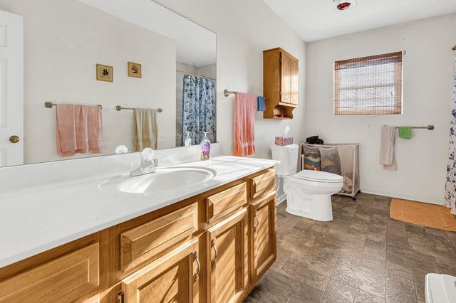 1071 Little Mountain Road, Wellford, SC 29385