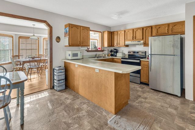 1071 Little Mountain Road, Wellford, SC 29385