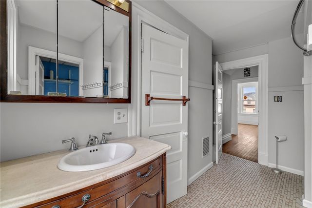 1630 State Ave, Coraopolis, PA 15108