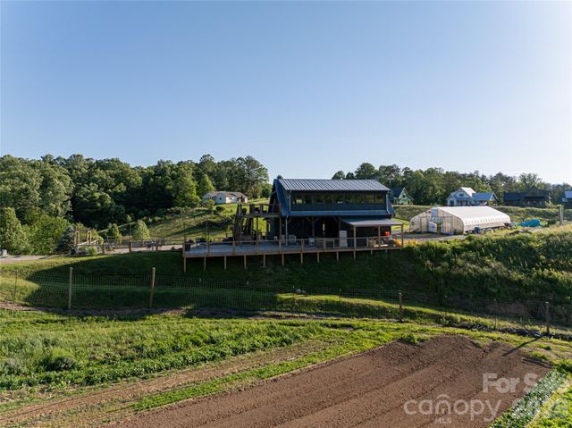 124 Lilikoi Lane 93, Asheville, NC 28804