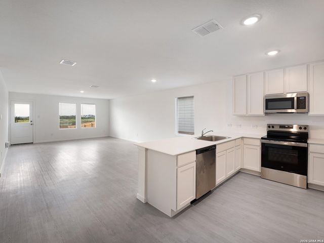 3234 GILBERT GDN, Converse, TX 78109