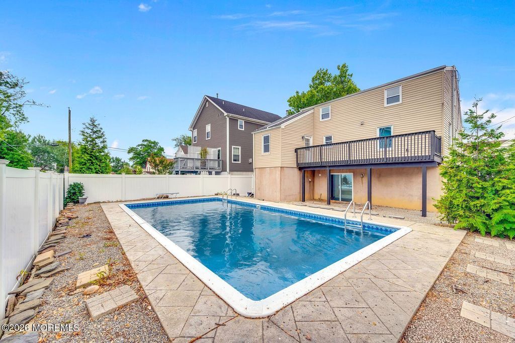 126 Dock Street, Union Beach, NJ 07735