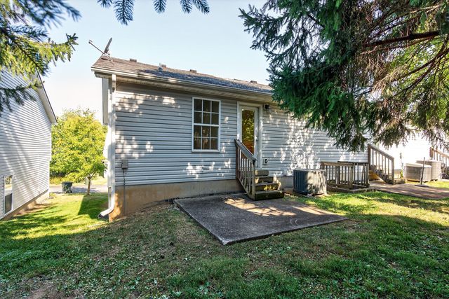 3663 Leisure Creek Court, Lexington, KY 40517