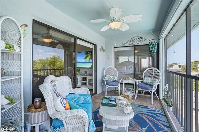 1205 SE 46th LN 201, Cape Coral, FL 33904