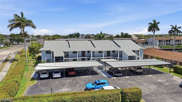 1205 SE 46th LN 201, Cape Coral, FL 33904