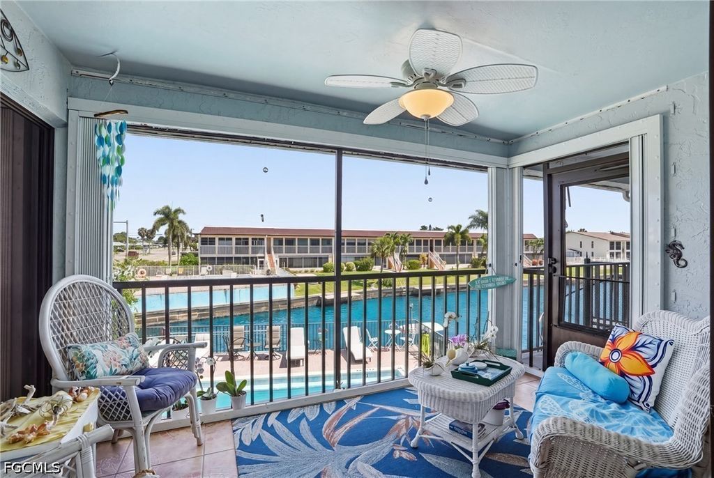 1205 SE 46th LN 201, Cape Coral, FL 33904