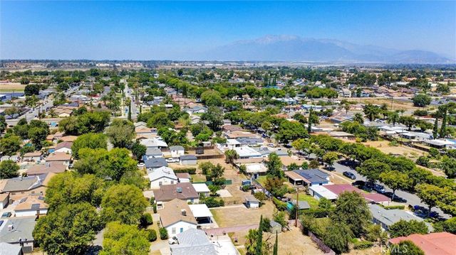 1556 W Virginia, San Bernardino, CA 92411