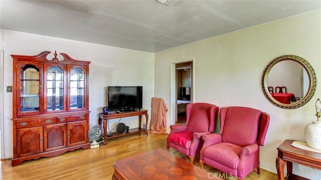 1556 W Virginia, San Bernardino, CA 92411