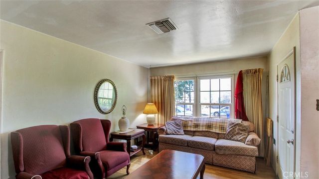1556 W Virginia, San Bernardino, CA 92411