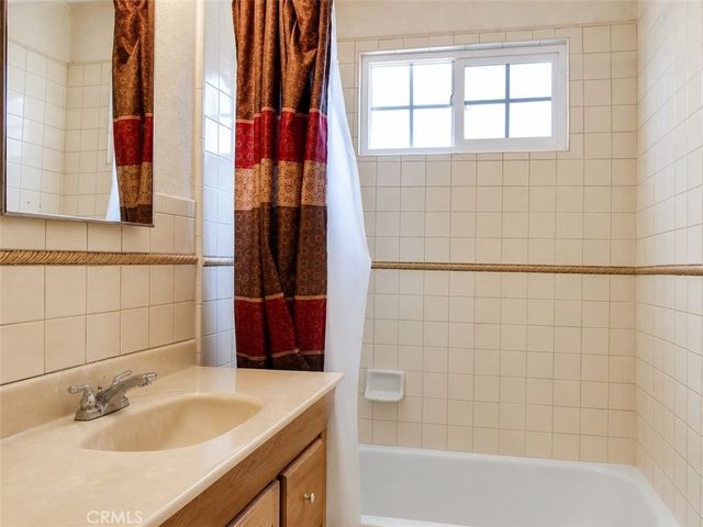 1556 W Virginia, San Bernardino, CA 92411