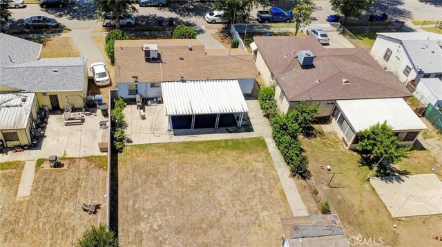 1556 W Virginia, San Bernardino, CA 92411
