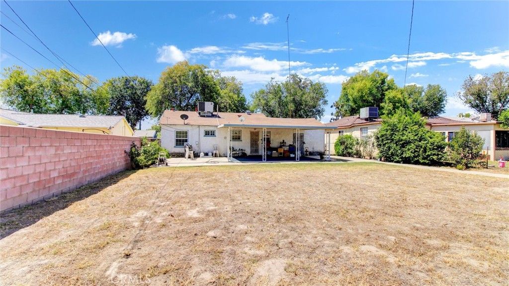 Image 18 of property listing at 1556 W Virginia, San Bernardino, CA 92411