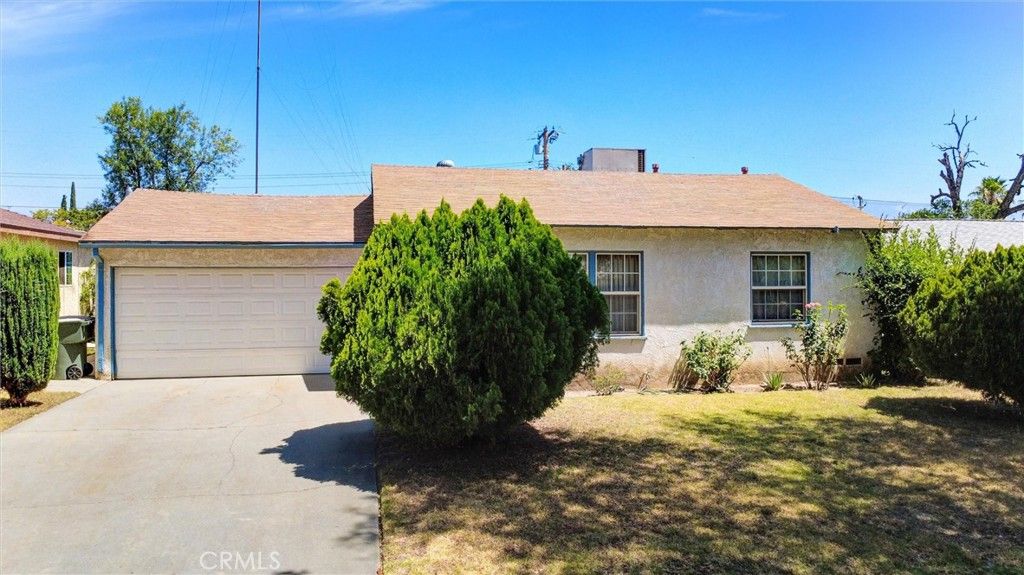 Image 2 of property listing at 1556 W Virginia, San Bernardino, CA 92411