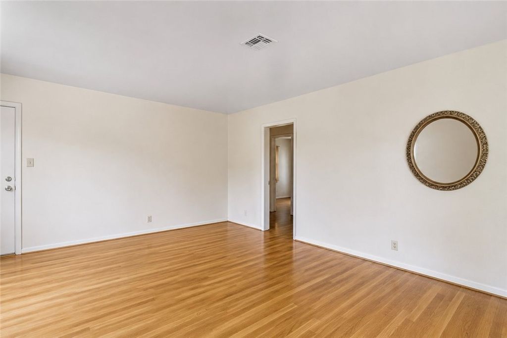 Image 23 of property listing at 1556 W Virginia, San Bernardino, CA 92411
