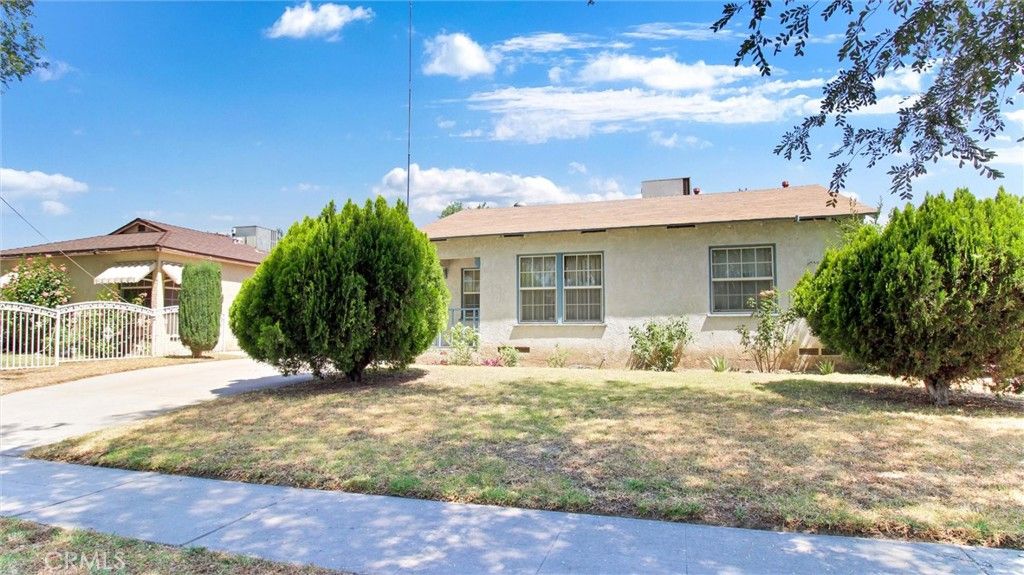 Image 3 of property listing at 1556 W Virginia, San Bernardino, CA 92411