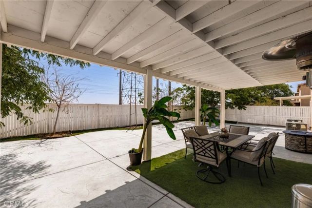 13607 Mayflower Street, Victorville, CA 92392