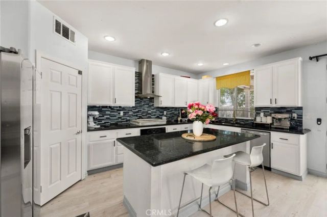 13607 Mayflower Street, Victorville, CA 92392