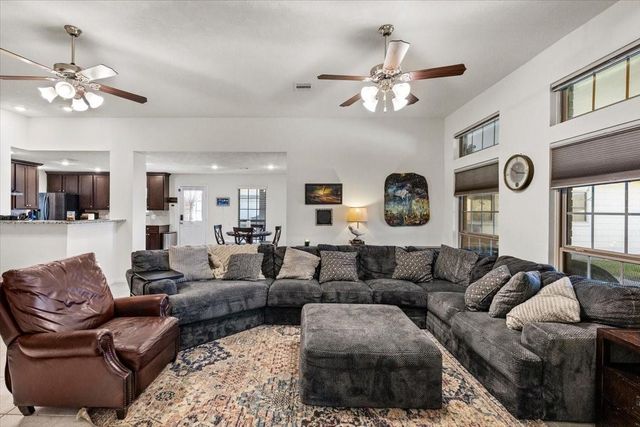 2910 Apache Street, League City, TX 77573