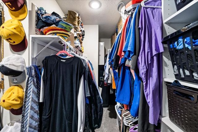 2910 Apache Street, League City, TX 77573