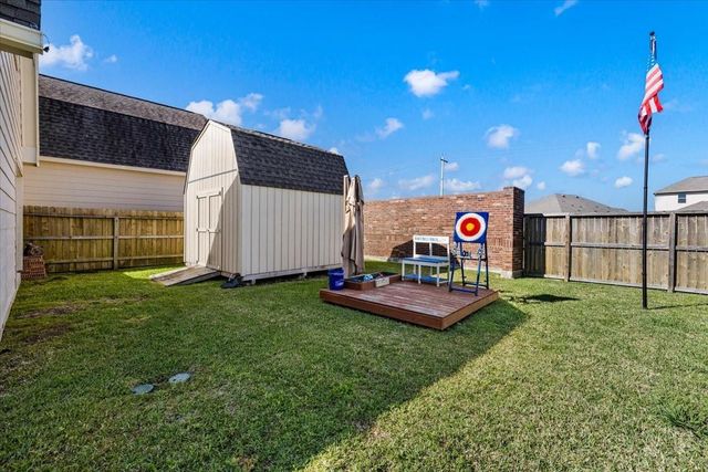 2910 Apache Street, League City, TX 77573