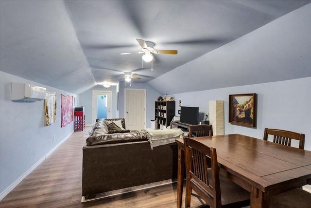 2910 Apache Street, League City, TX 77573