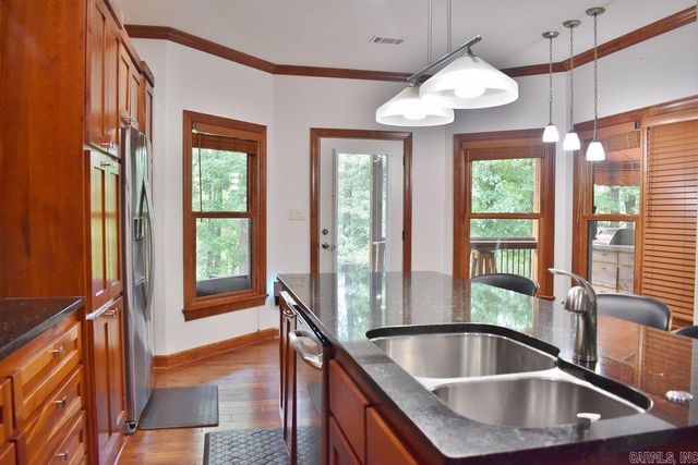 23 Pedrera Lane, Hot Springs Village, AR 71909