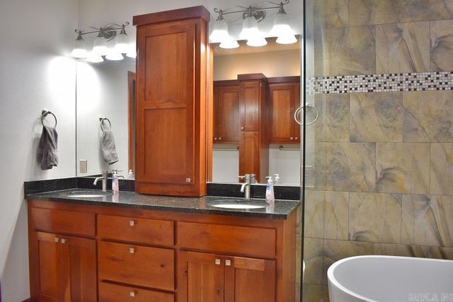 23 Pedrera Lane, Hot Springs Village, AR 71909